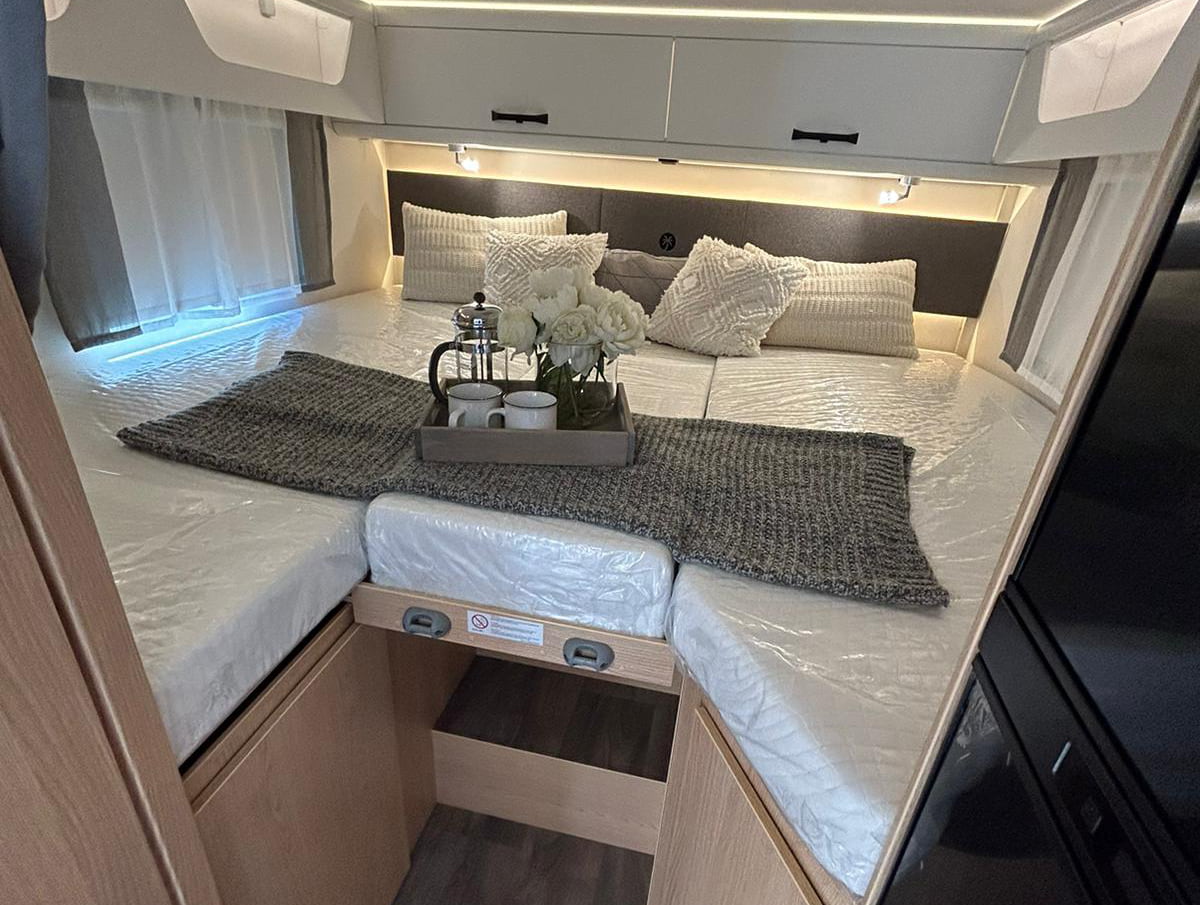 auto-lipperland-sunlight-t67-schlafplatz