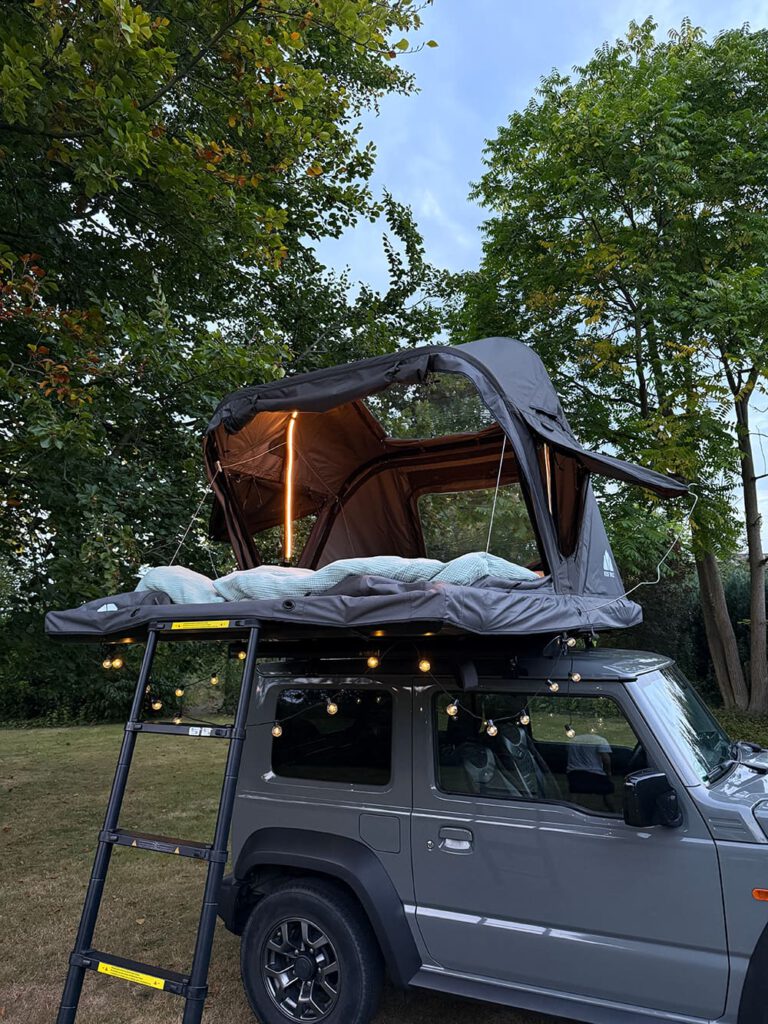 Dachzelt mit Beleuchtung
